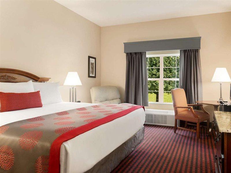 מלון Ramada By Wyndham Pigeon Forge North מראה חיצוני תמונה