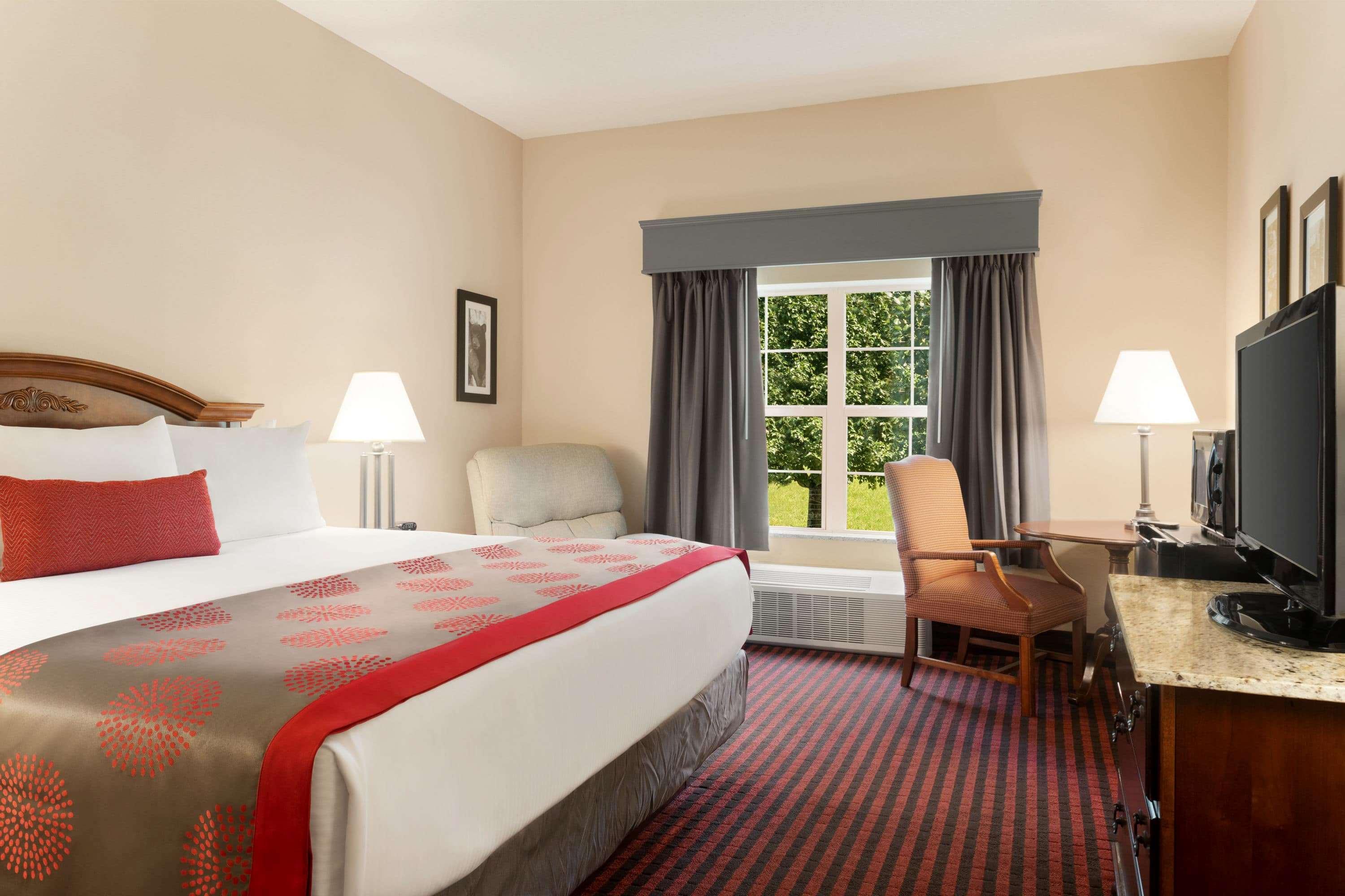 מלון Ramada By Wyndham Pigeon Forge North מראה חיצוני תמונה