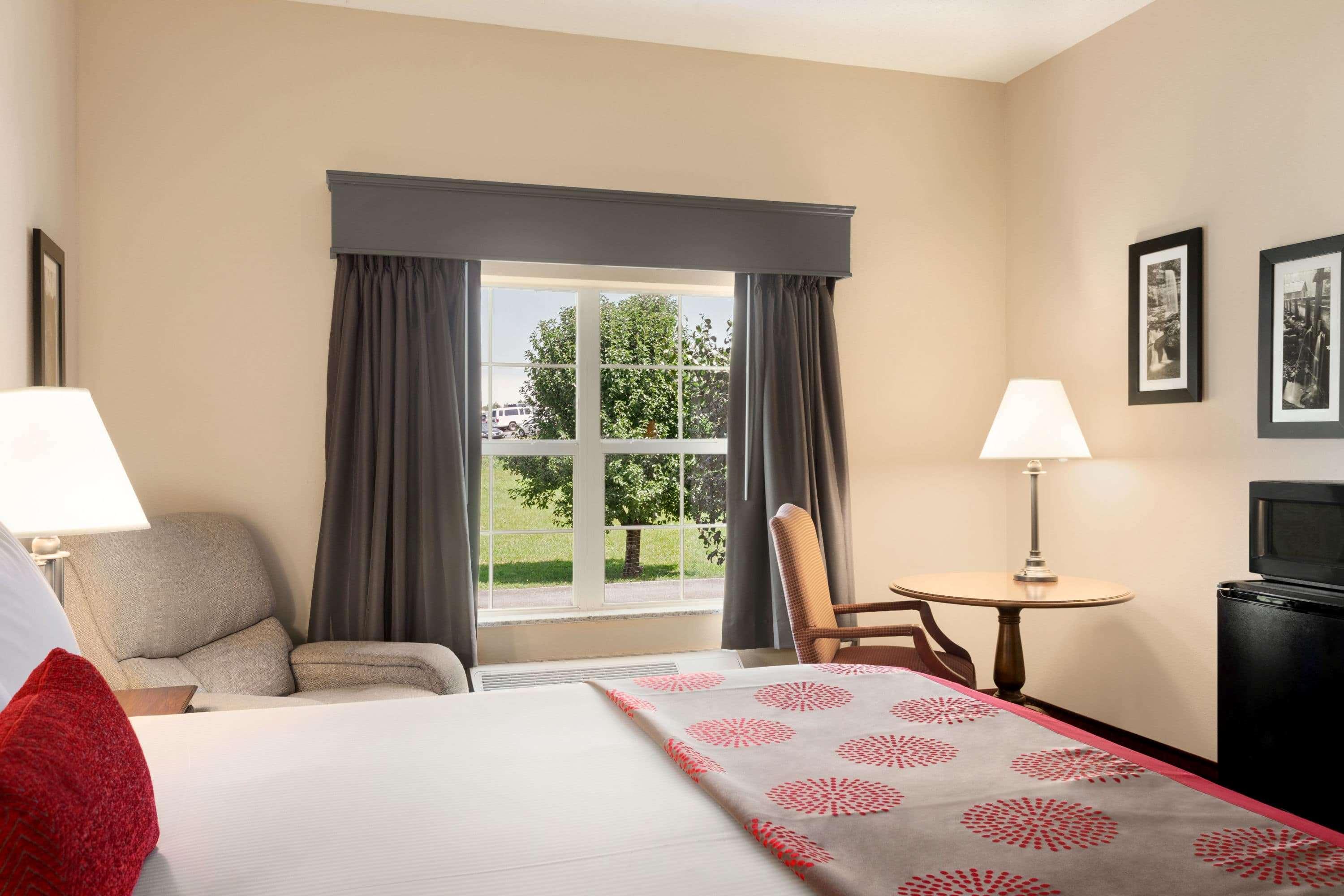 מלון Ramada By Wyndham Pigeon Forge North מראה חיצוני תמונה