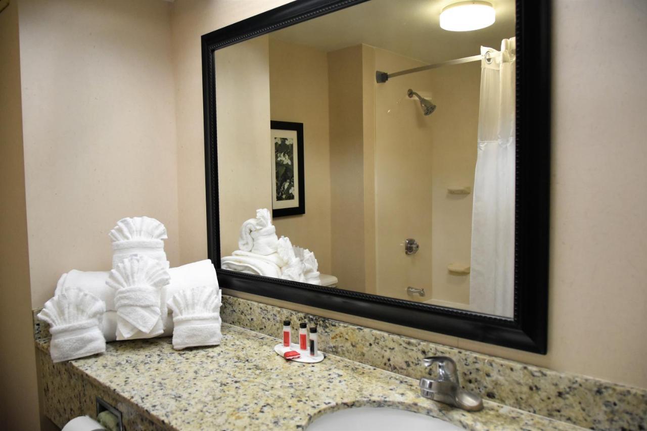 מלון Ramada By Wyndham Pigeon Forge North מראה חיצוני תמונה